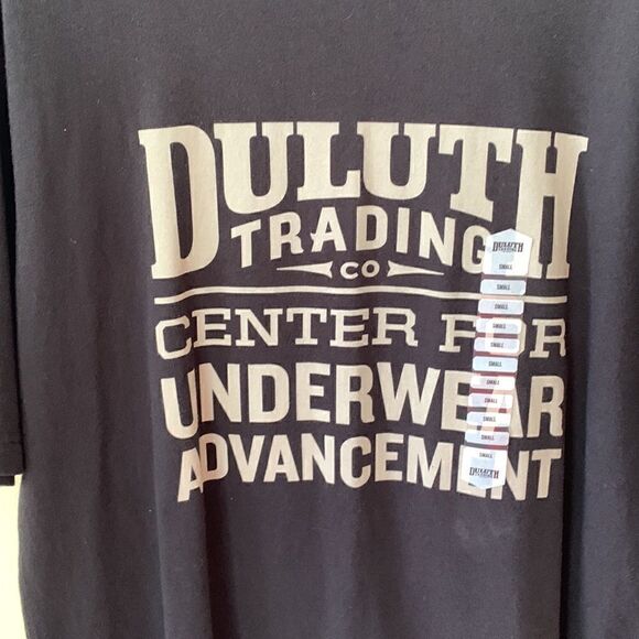 NWT Duluth Men's Longtail T Center Underwear Advancement Logo T-Shirt Size Small - Picture 2 of 5